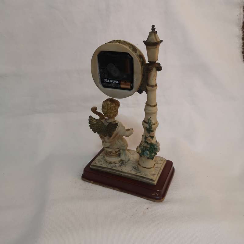 Vintage Quartz Resin Lamp Post Clock Cherub Angel- Working