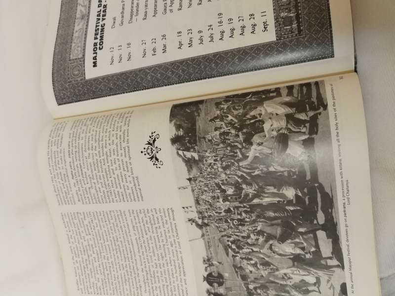 Vintage Sri Sri Radha Radhanath Temple of Understanding Souvenir book- Grand Opening 1985