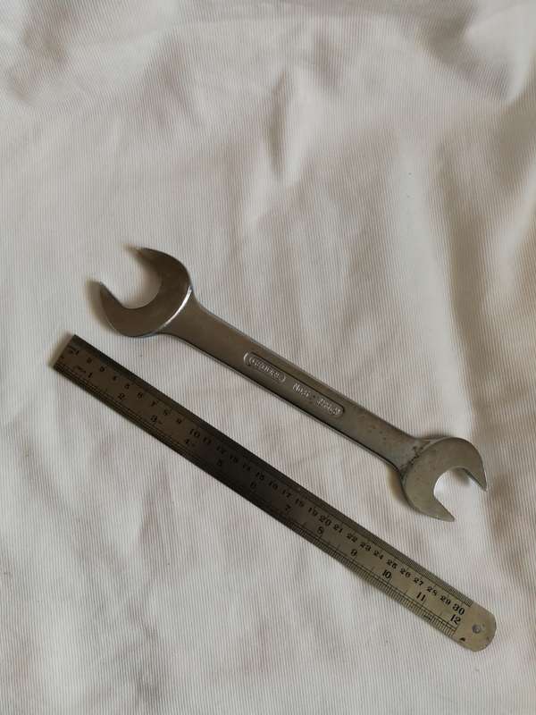 GEDORE 11/16W (30mm) with 9/16W (25mm) open end spanner. Made in Germany