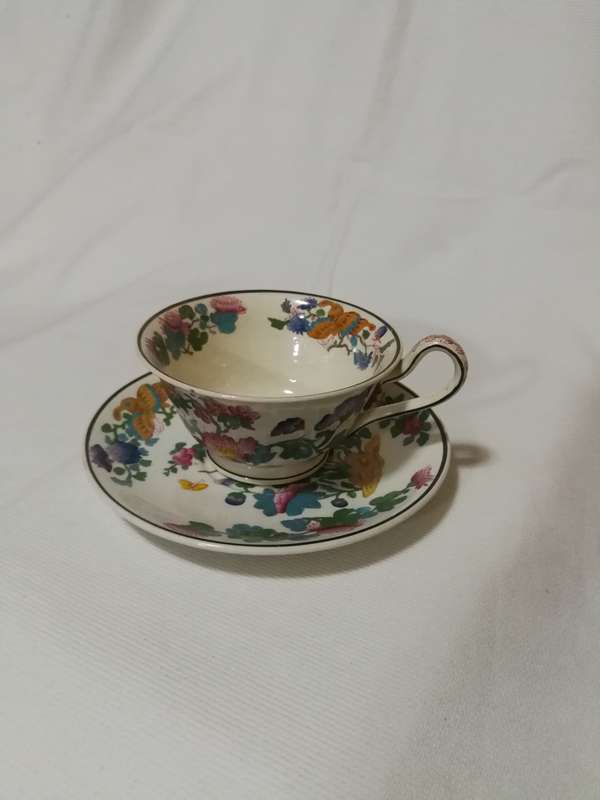 Wedgwood Etruria Tea/Coffee Cup. England Peony Shaped Early 1900s