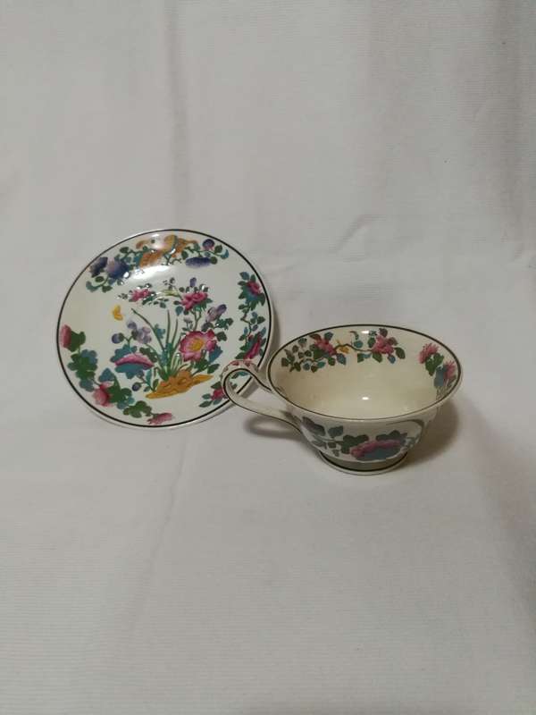 Wedgwood Etruria Tea/Coffee Cup. England Peony Shaped Early 1900s