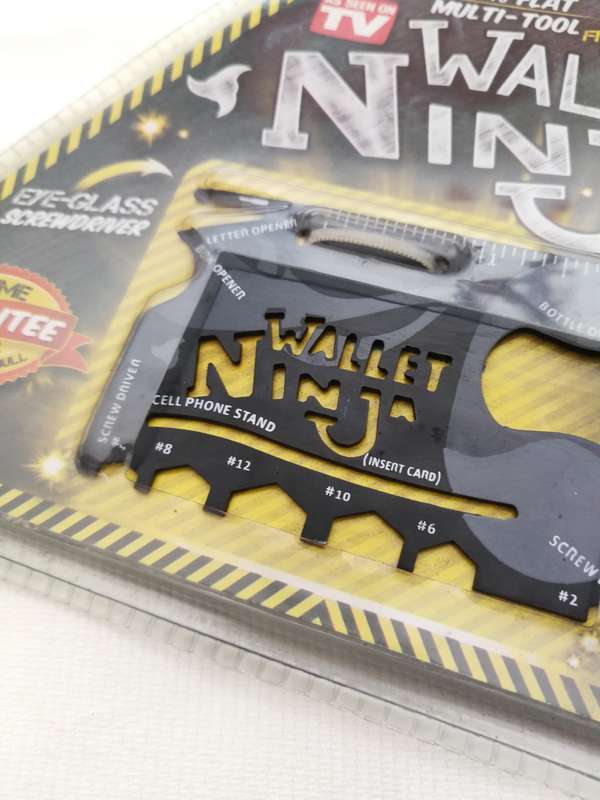 Ninja Wallet Multi Tool- Black- 18 Tools in 1. Ideal as a gift.