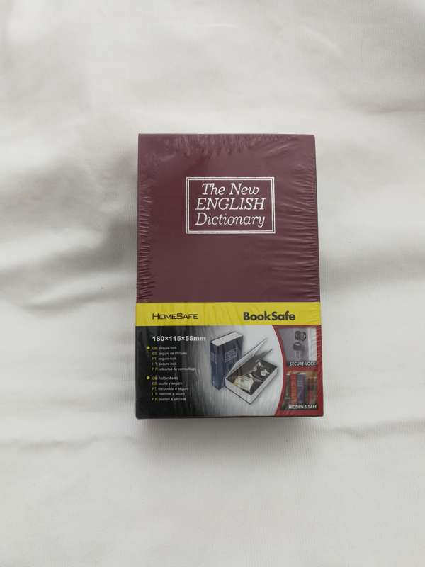 Safe- Homesafe Booksafe- Small with key