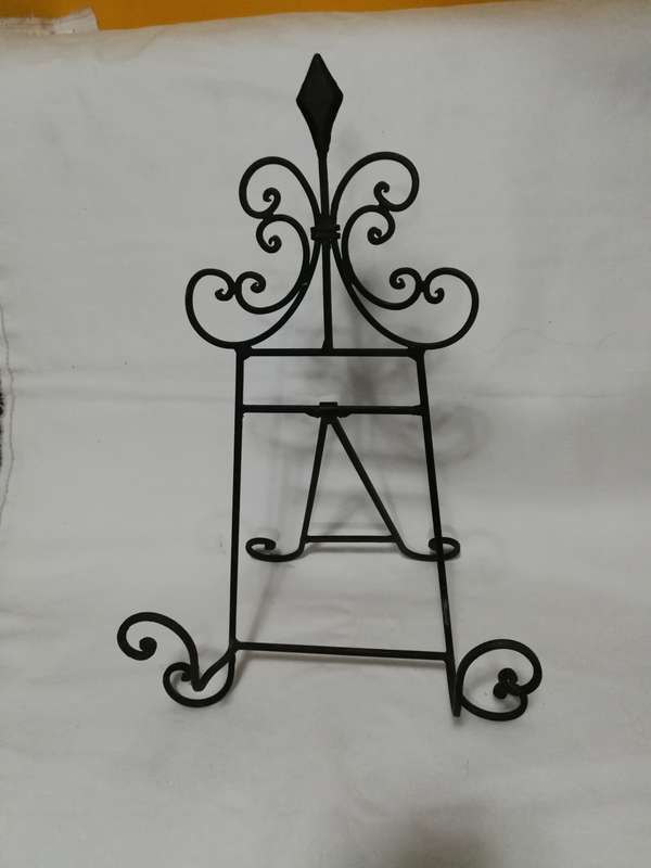 Black Cast Iron Decorative Picture Frame Easel/ Recipe Book Diamond Scroll Curve Design- Vintage