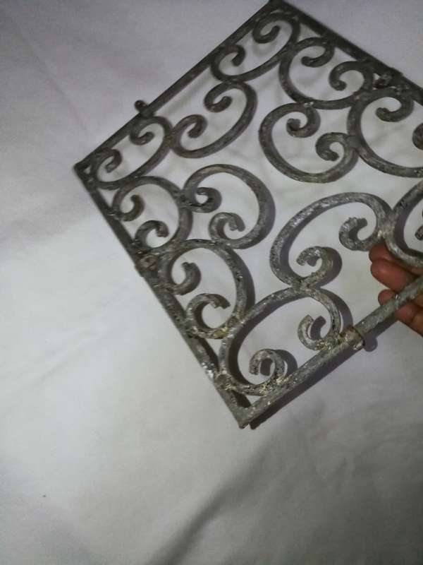 Art Deco metal grate