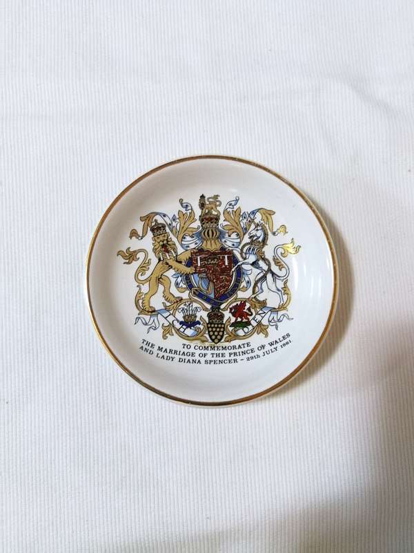 Poole Pottery Pin Tray (C), Commemorating Marriage of HRH The Prince of Wales and Lady Diana Spencer