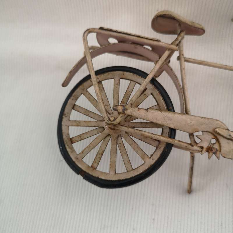 Vintage Model Metal Handmade Bike Tandem Bicycle Standing Ornament Decor Art