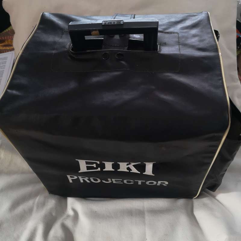 EIKI Japan NT-1 16 mm Film & Sound Projector- Reels and Dust Cover Included