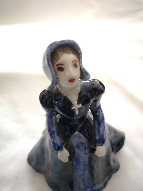 Antique Porcelain Lady