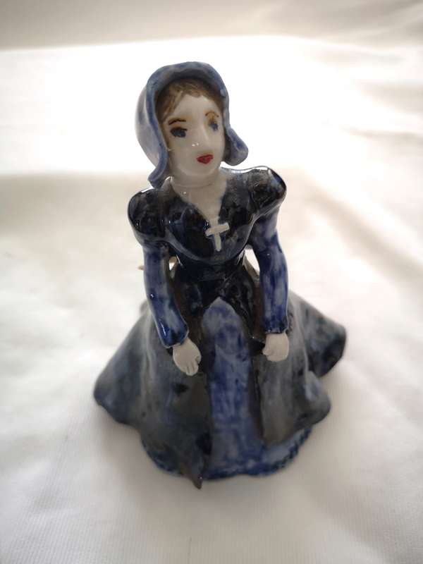 Antique Porcelain Lady
