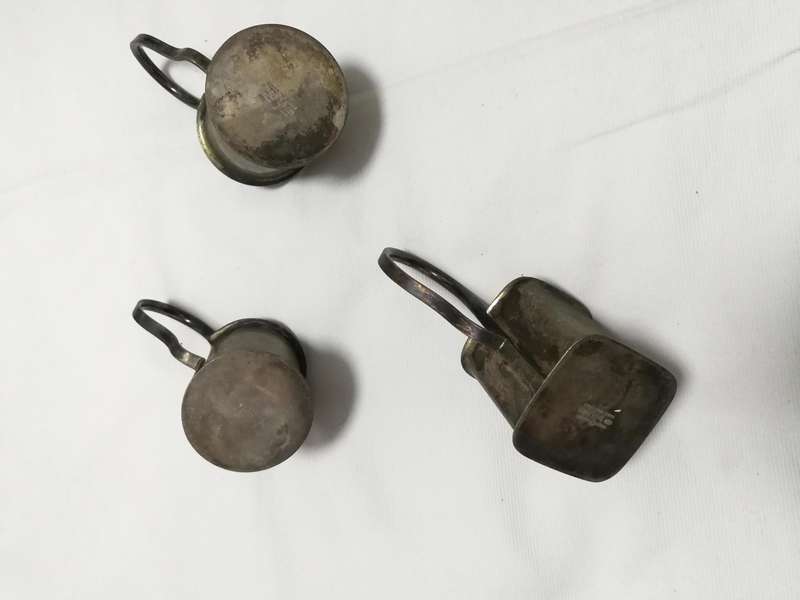 Cross Arrows Hallmarked Silver Plate Bottle Holder Set