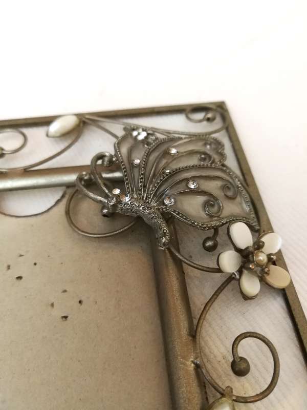 Stunning Arty Metal Photo Frame- Vintage