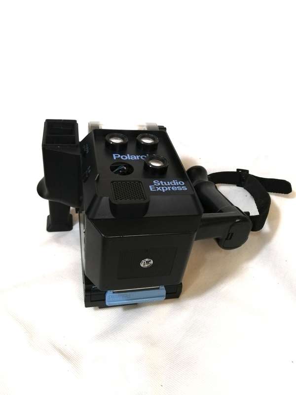 POLAROID MODEL 403 MINIPORTRAIT PASSPORT ID CAMERA AS IS- Collectors piece