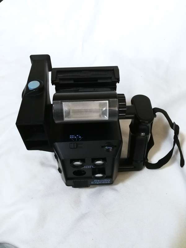 POLAROID MODEL 403 MINIPORTRAIT PASSPORT ID CAMERA AS IS- Collectors piece