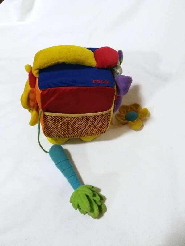 Tolo Educational Soft Plush Toys Farm Activity Play Cube. Small World Toys USA