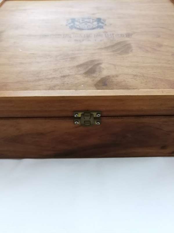 Morgenhof Wines Wood Box