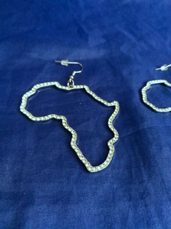 Africa Earrings 7cm stone encrusted, costume jewellery