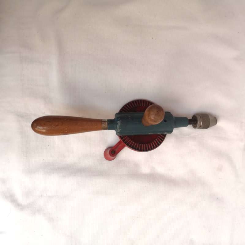 Vintage Carpenters Hand Drill Carpentry Tools Fleetway Clipper Made In England Red .