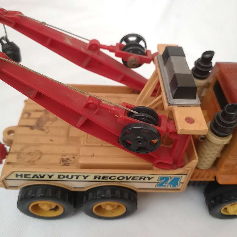 Vintage Heavy Duty Recovery Truck- Hong Kong