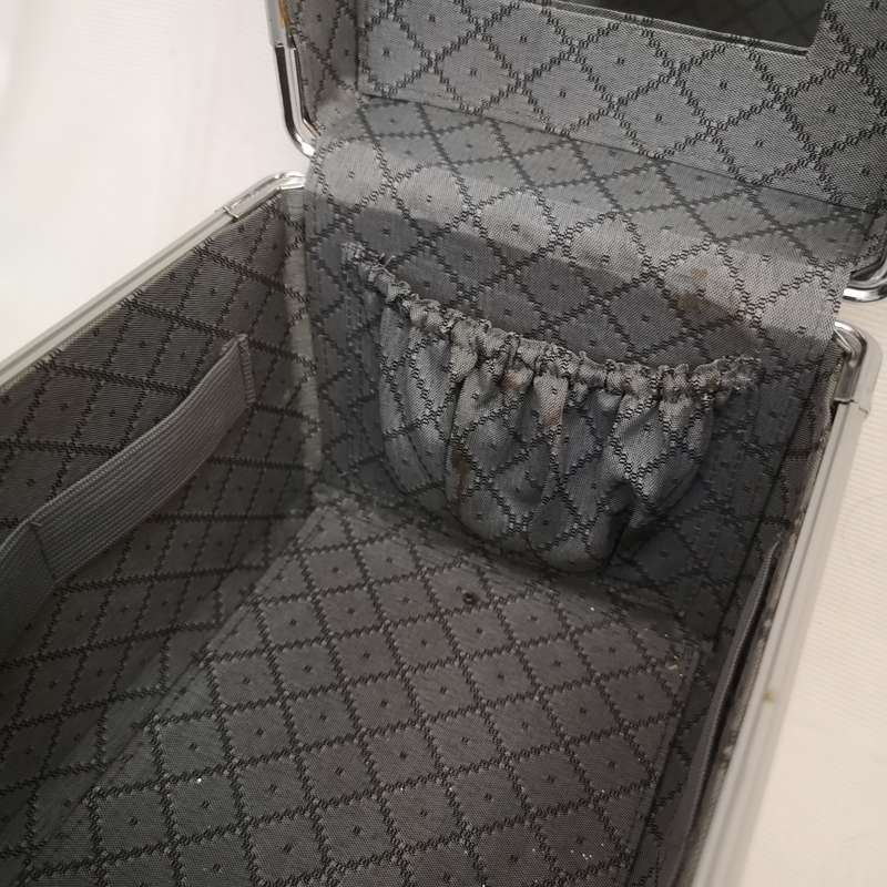 Vanity Case- Aluminium Vintage with key- Moon & Stars Embossed