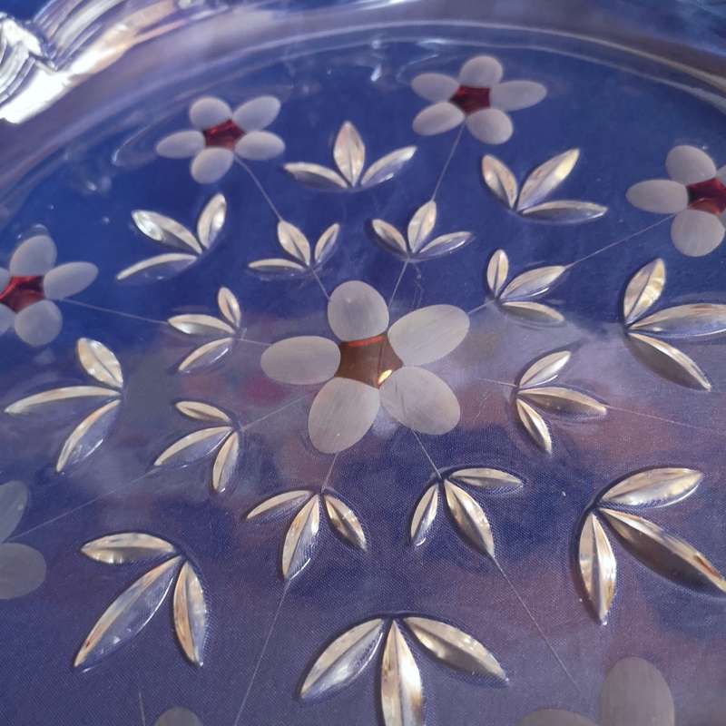 Stunning Vintage Cake Plate/ Platter/ Fruit tray