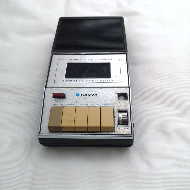 SANYO M2500 Cassette Tape Recorder- Vintage