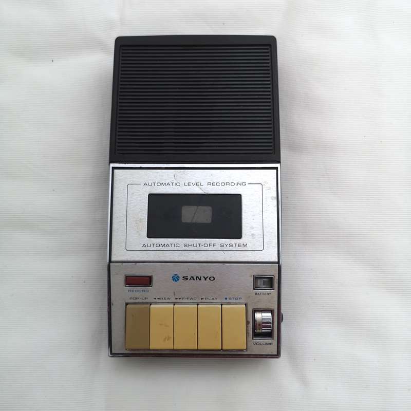 SANYO M2500 Cassette Tape Recorder- Vintage