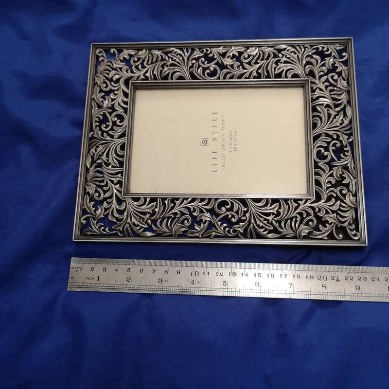 Life Style Metal Photo Frame- Vintage