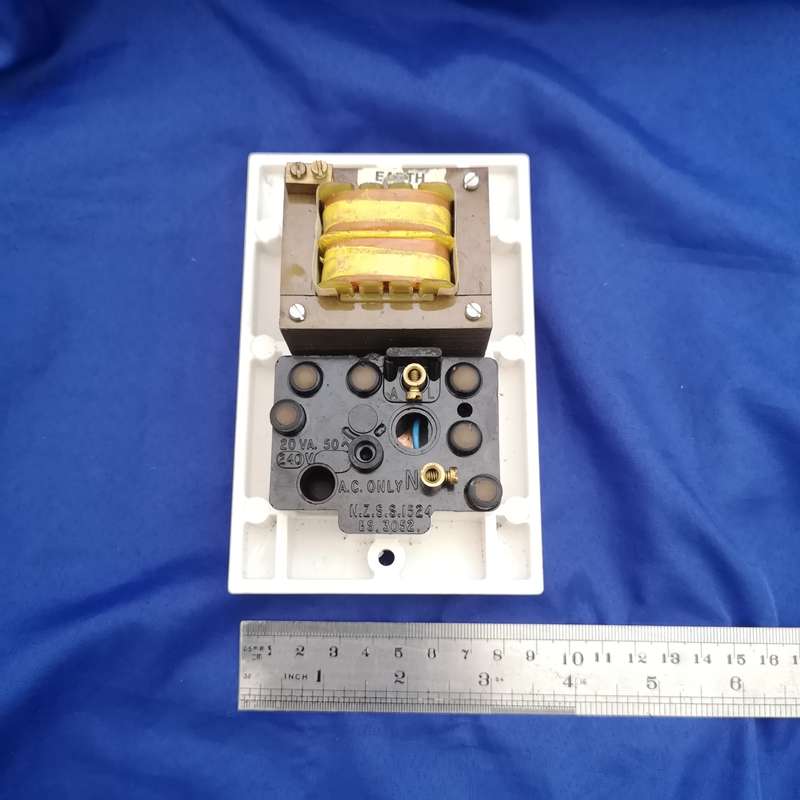 Vintage "Shavers Only" Hotel Bathroom Plugpoint with 110v & 220v outlet