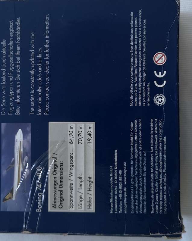 Singapore Airlines Megatop B 747 400- HERPA 1:400 Metal Model- Vintage
