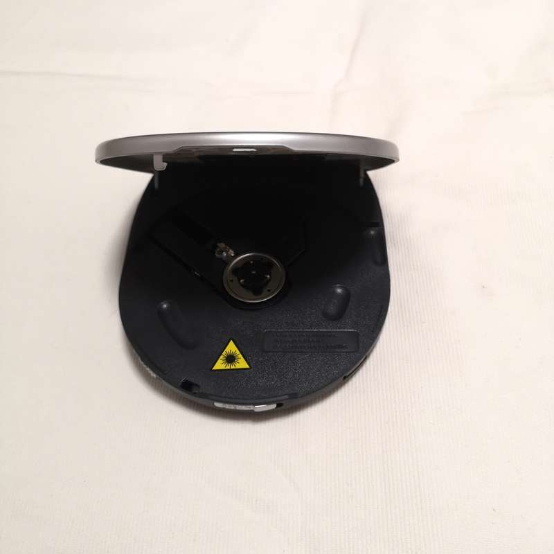 Fujitel Japan- SONY Technology- Portable CD, MP3, VCD Player