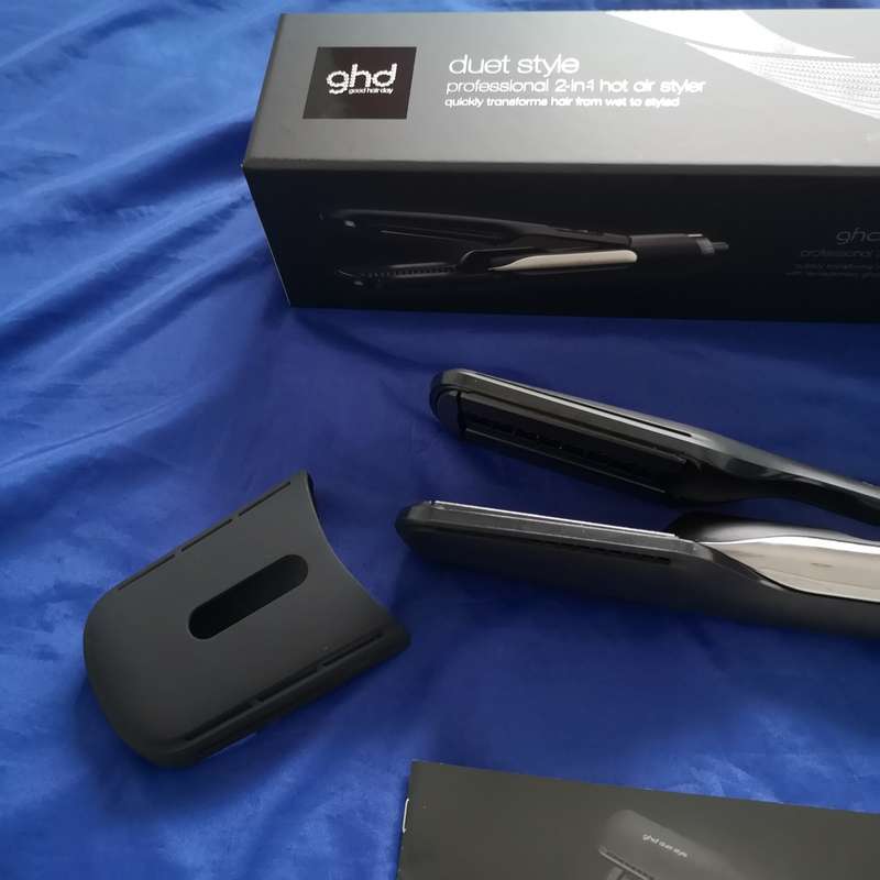 GHD DUET STYLE HOT AIR STYLER IN BLACK- With Silicon cover. Warranty