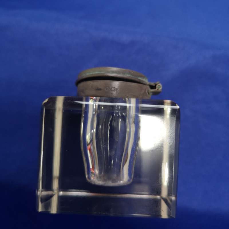 Hallmarked Sterling Silver & Glass Inkwell Birmingham 1900s