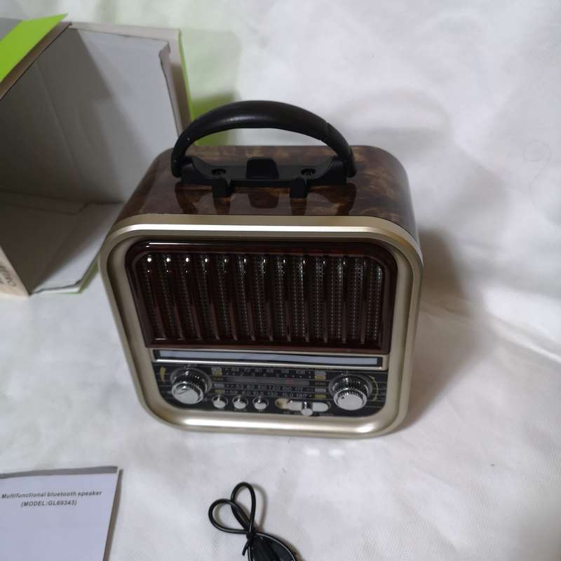 Rechargeable Vintage Style Band Radio With USB, Bluetooth, Optional Solar Charging