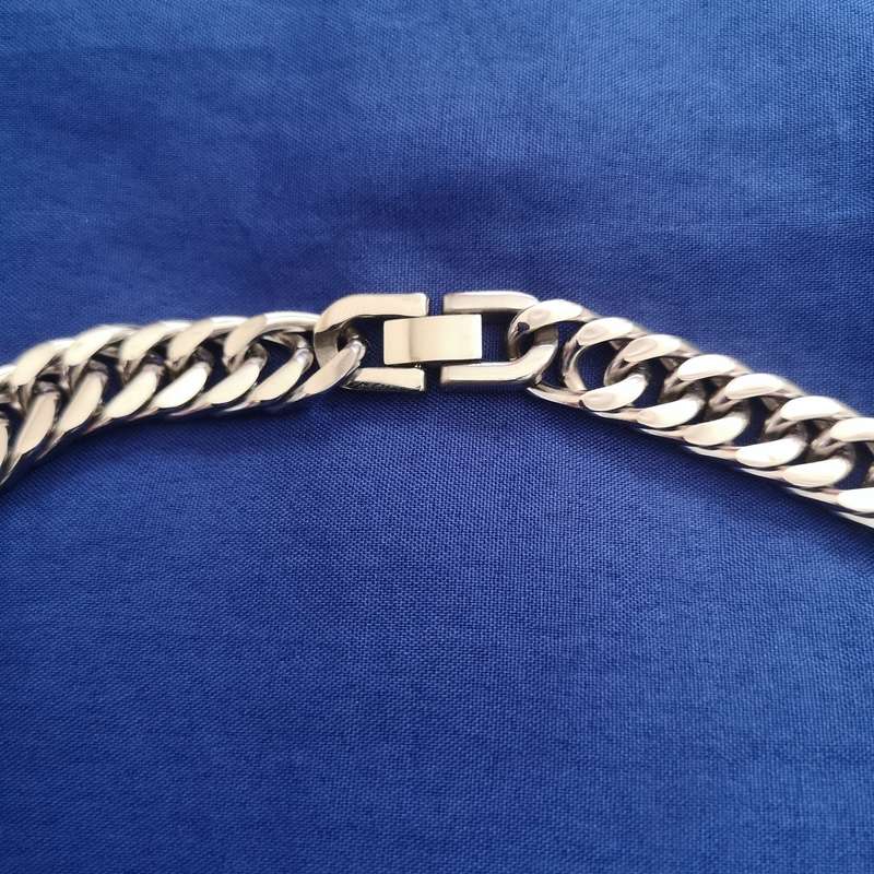 Mens Stainless Steel Neck chain- Close link- Professional Clasp