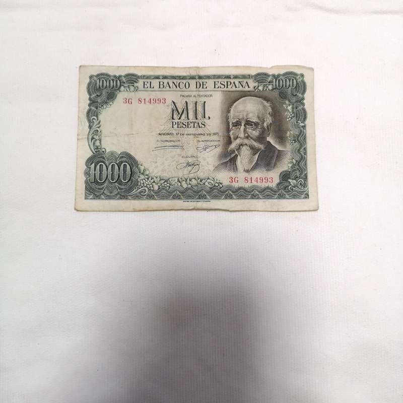 1971 Bank of Spain ~ 1000 Pesetas Bank Note ~ Serial # 3G 814993