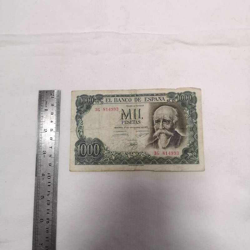 1971 Bank of Spain ~ 1000 Pesetas Bank Note ~ Serial # 3G 814993