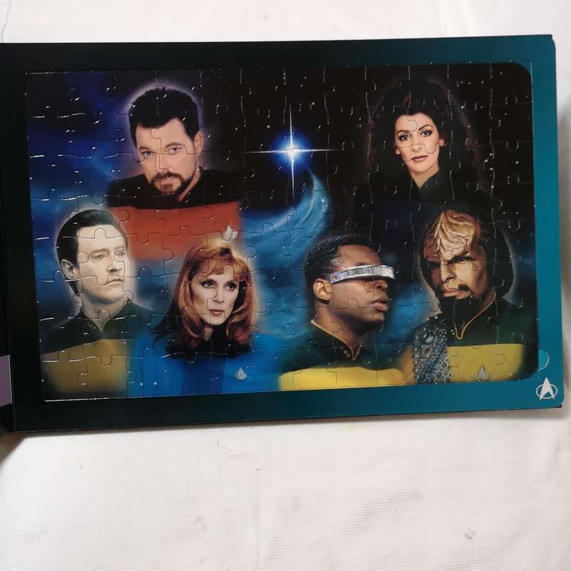 Star Trek Next Generation Jigsaw Puzzle Book (Board Book, 2004)