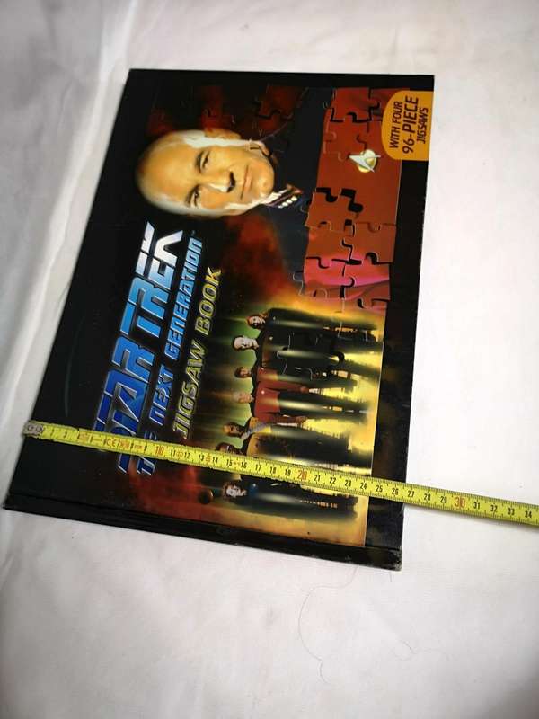 Star Trek Next Generation Jigsaw Puzzle Book (Board Book, 2004)