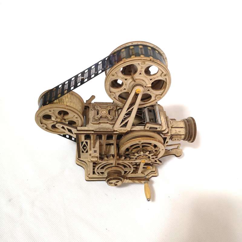 VITASCOPE Mechanical 3D Wooden Puzzle Kit Robotime