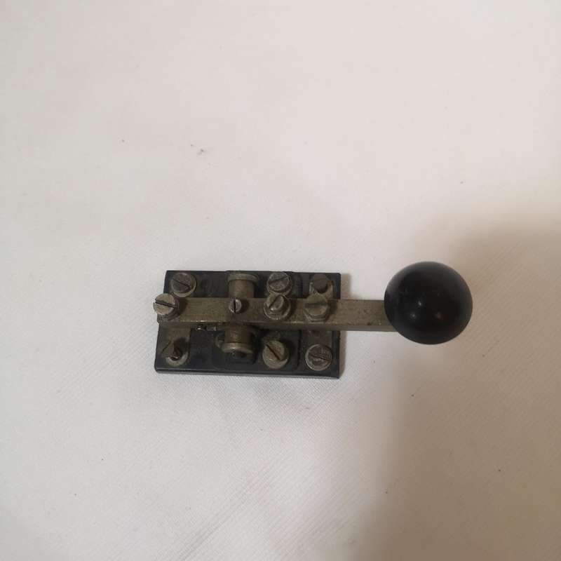 WW2 British Army morse code key/tapper.