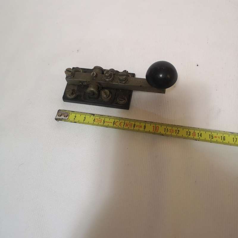WW2 British Army morse code key/tapper.