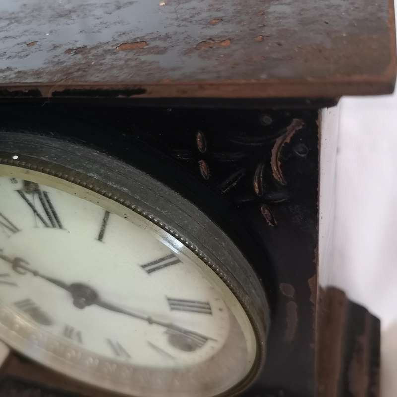 Antique Ansonia Cast Iron Chiming Mantle Clock in Working Order. New York USA