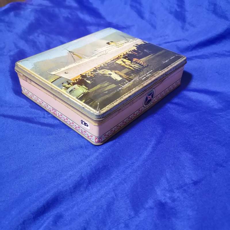 Vintage tin depicting the Mailship leaving Capetown- Edward Sharp
