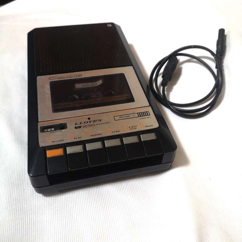 Vintage Lloyds V281D Cassette Player/ Recorder