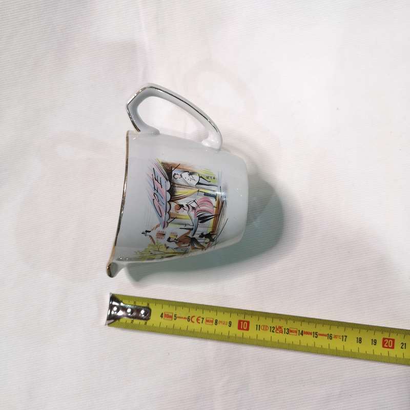 VINTAGE 1950'S MEAKIN PARIS French Poodle Cafe. Jug Glo White Ironstone