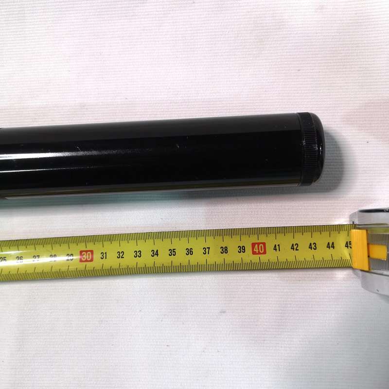 Maglite Heavy-Duty Incandescent 5-Cell Flashlight. 44cm