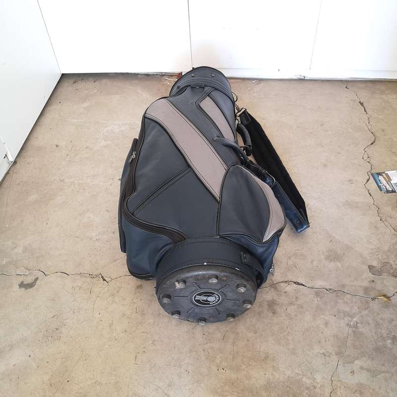 Golf Bag ISEMANN Leather with Durban Country Club Branding- Vintage