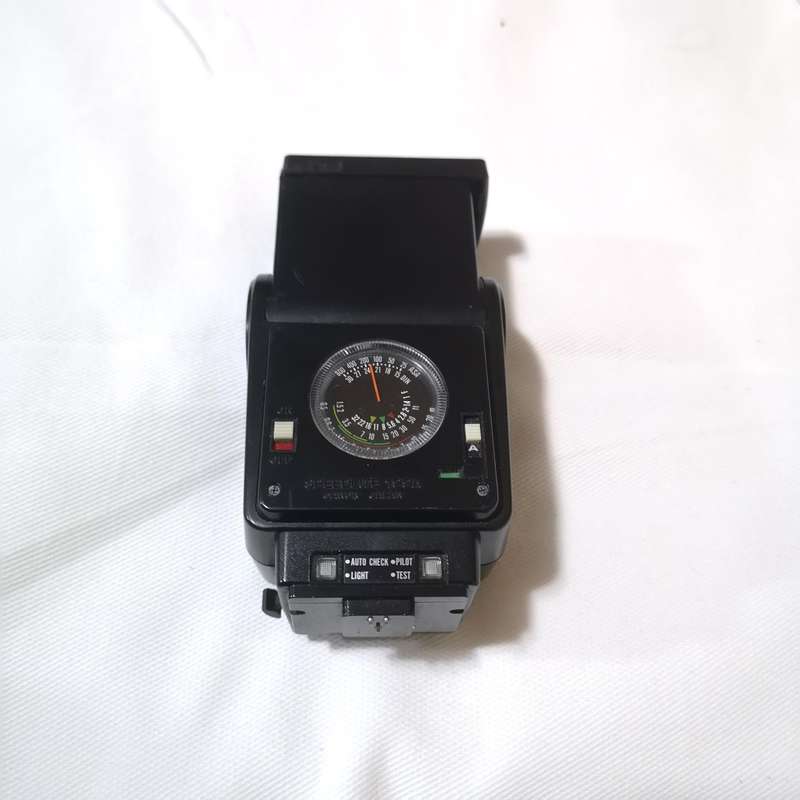 Canon 199A Speedlite Auto TTL Flash- Vintage- Japan
