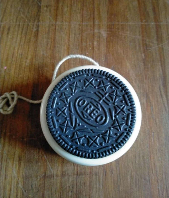 OREO Yoyo- Vintage